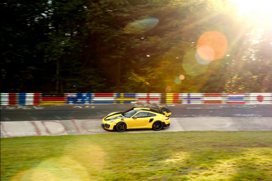  Porsche 911 GT2 RS (991) 2017 года  (WW) (фото 82 из 93)